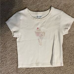 Brandy Melville tshirt